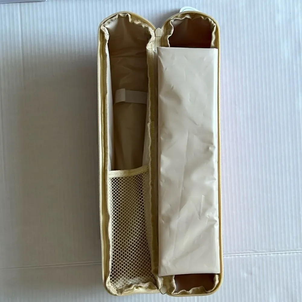 Wine cooler in Peach zipper bag